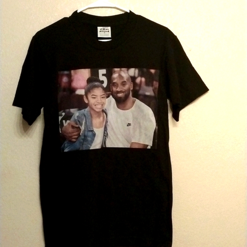 Kobe Bryant and Daughter Tee